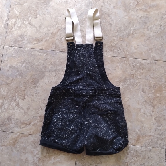 Wildfox Caroline Short Overalls, size XS - Picture 5 of 9